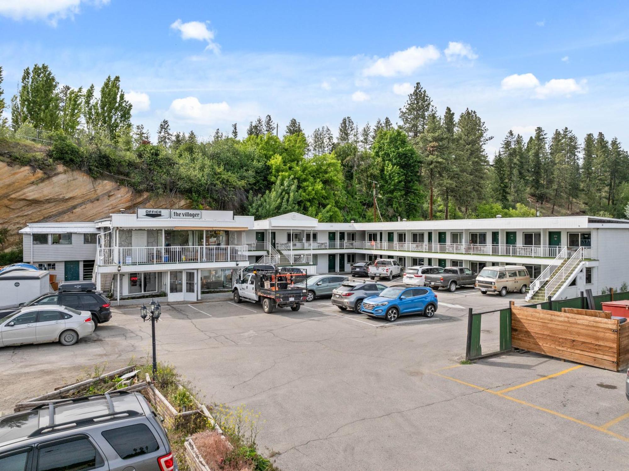 The Villager Inn Princeton Motel 외부 사진