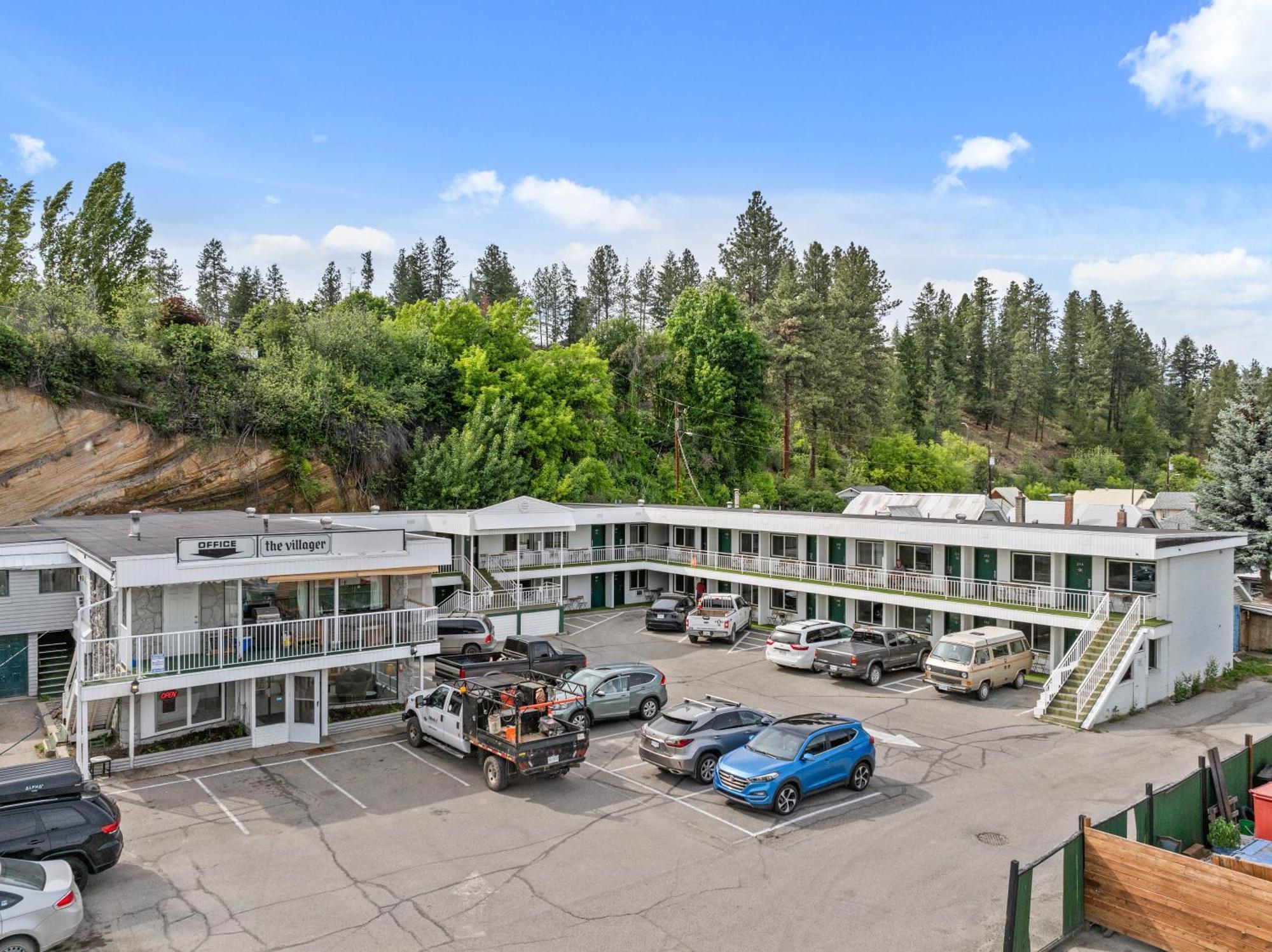 The Villager Inn Princeton Motel 외부 사진